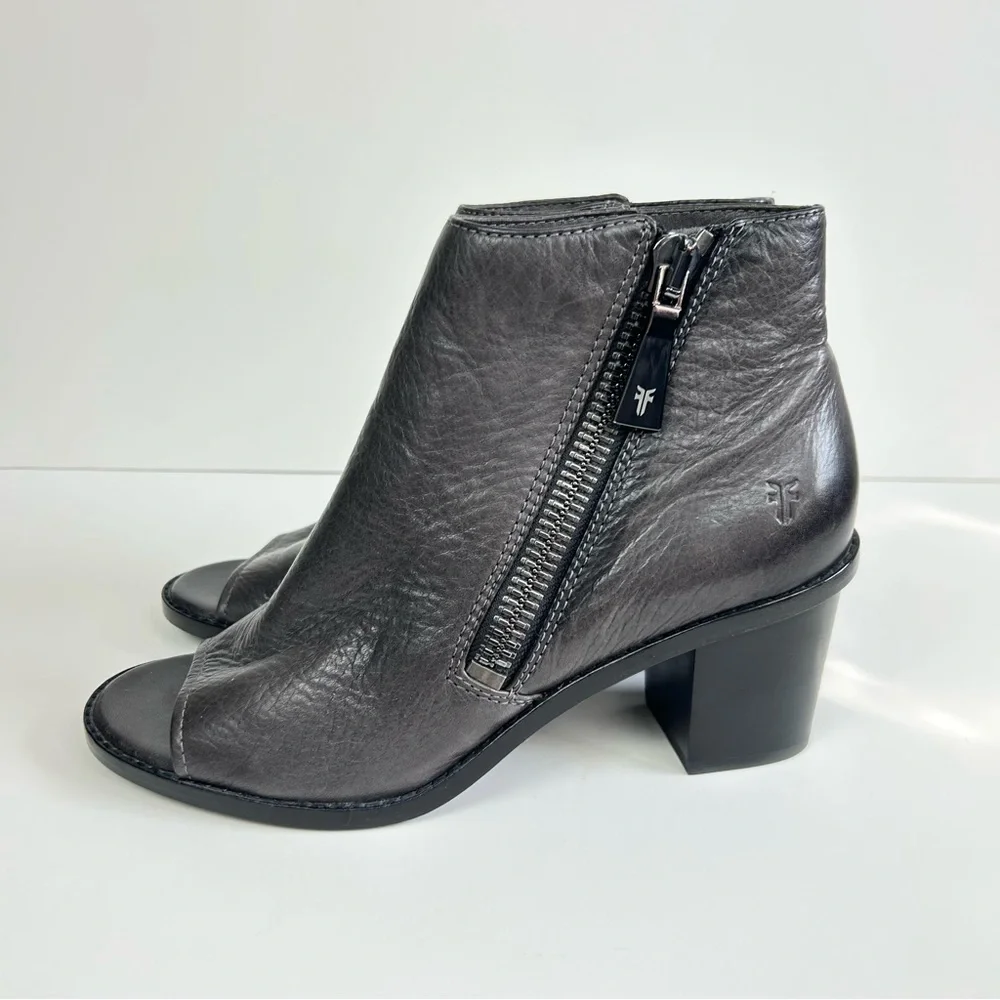 Frye Brielle Leather Peep Toe Zip Ankle Booties Charcoal Gray Size 7.5